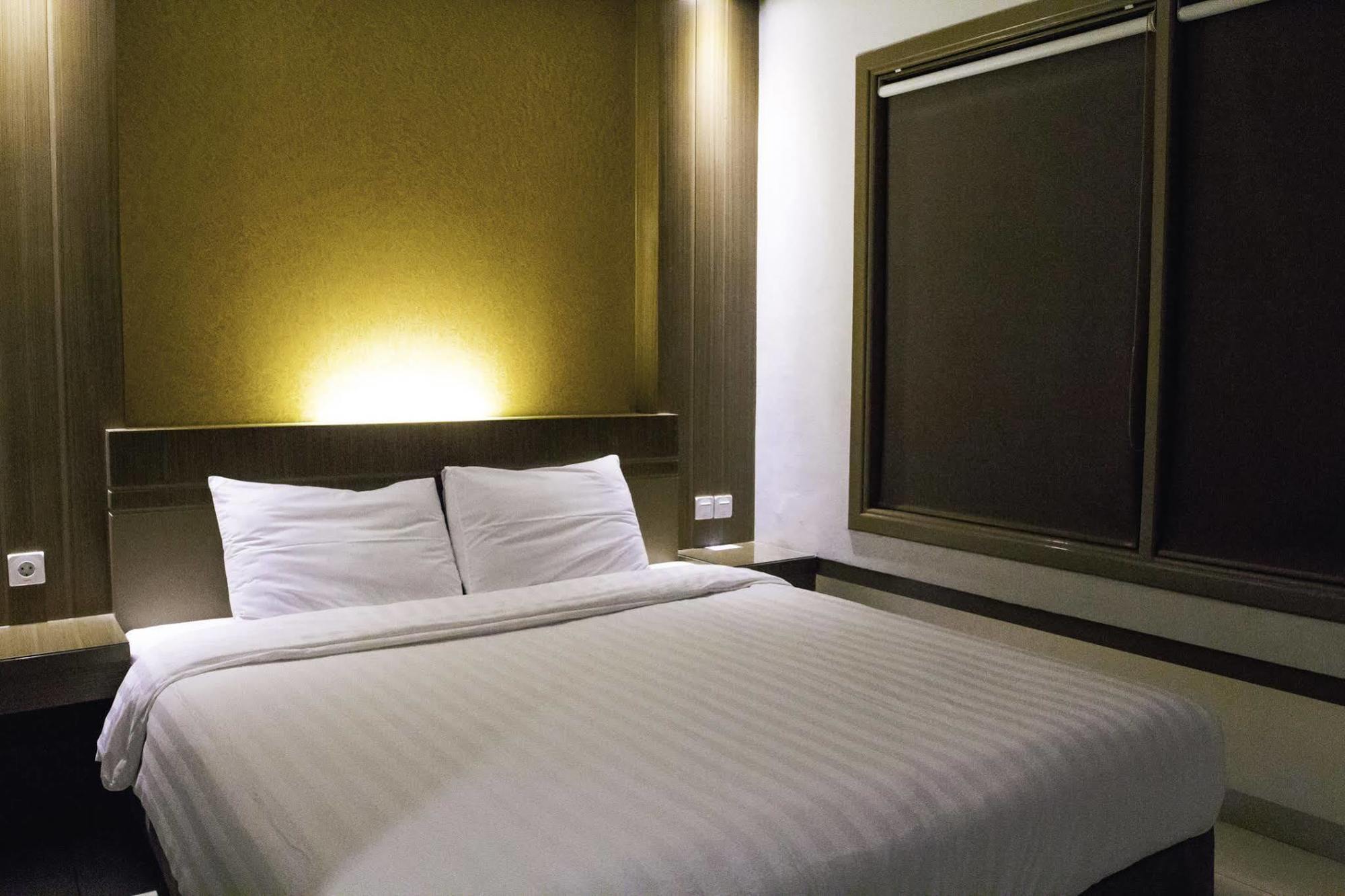 Hotel D' Calia Tarakan Exterior foto
